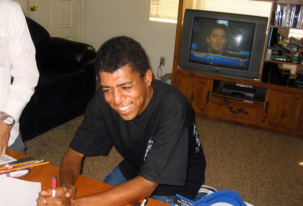 4 First Time Owner Signing Contract